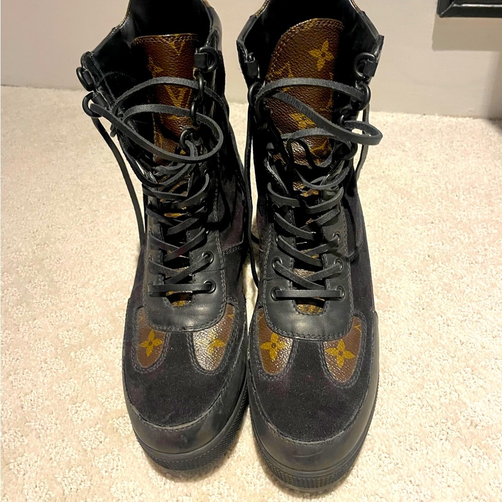 Louis Vuitton Boots